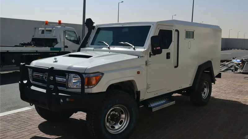 نواكب المواصفات العالمية فى تلبية احتياجات البنوك من السيارات متعددة المهام والخزن والزجاج المصفح