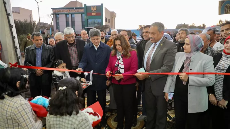 محافظ دمياط تفتتح معرض 