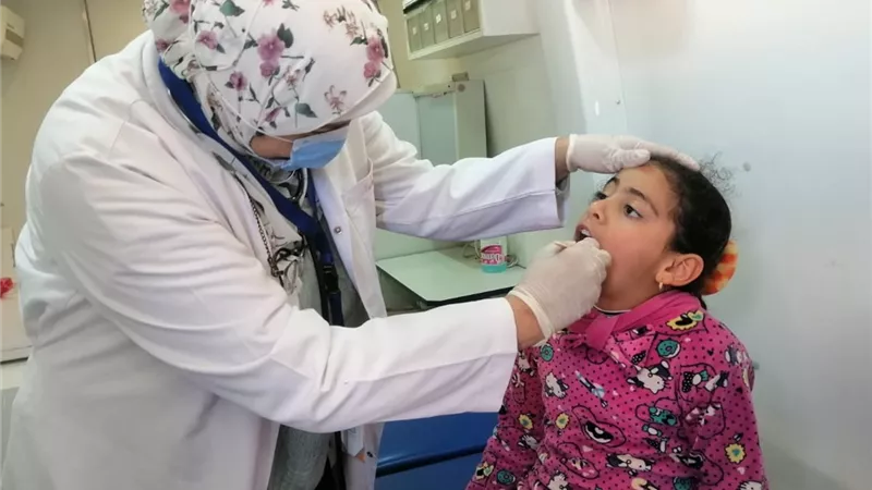 علاج ٢٠٤٢ مواطنا بالمجان في قافلة طبية بدمياط