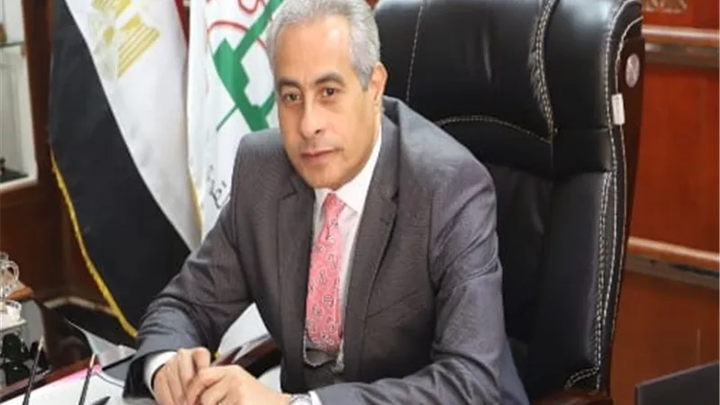 فرص عمل وخطط للتدريب على مهن مطلوبة.. أبرز حصاد القوى العاملة