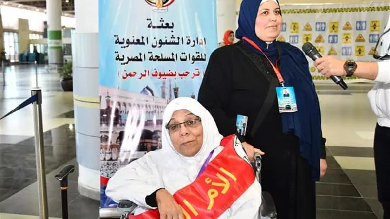سفر بعثة عمرة شهر رجب للقوات المسلحة إلى الأراضى المقدسة