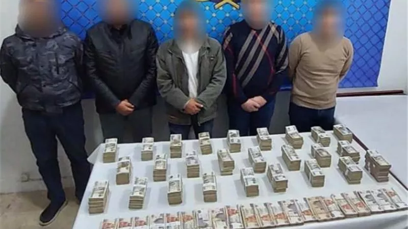 8 تجار عملة سقطوا فى يد أجهزة الأمن بالقاهرة