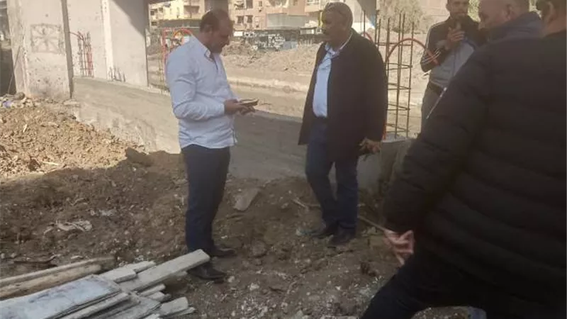 رئيس حى الهرم يتفقد المشروعات الجارية ويشدد على تنفيذها