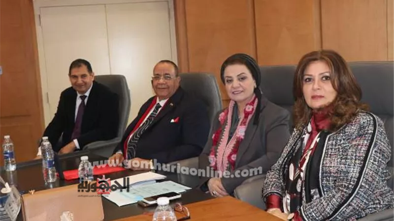 رئيس جامعة السادات تشارك بإجتماع المجلس الأعلي للجامعات