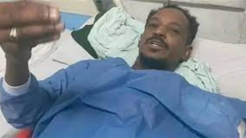 بطل واقعة انقاذ سيدة من تحت قطار أسيوط يكشف قصة بطولته حتى فقدان ذراعه