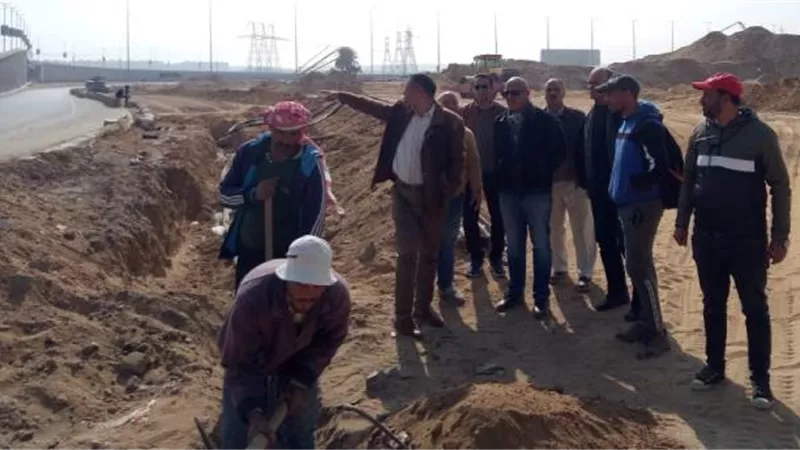 جهاز بدر يكشف عن أحدث أعمال الطرق داخل المدينة.. بالصور