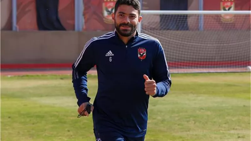 مدافع الأهلي يخضع لجلسة فى 