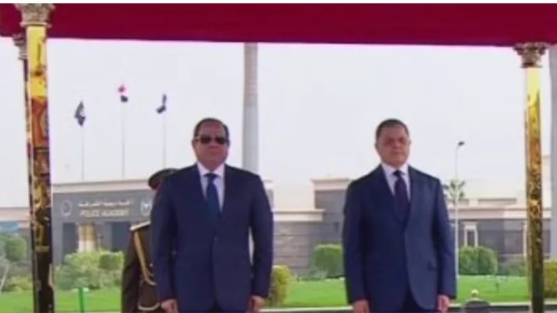 الرئيس السيسي يصل إلى مقر الاحتفال بالذكرى الـ 71 لعيد الشرطة