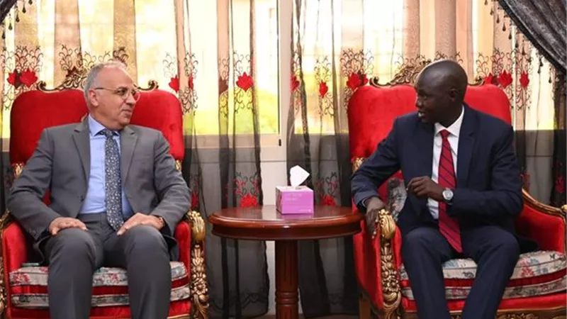 وزير الري يصل لجنوب السودان لبحث التعاون المشترك بين البلدين