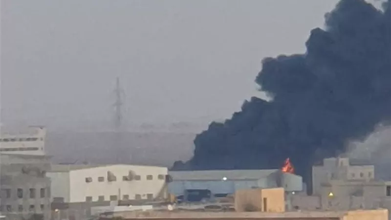 حريق هائل في مصنع بالمنطقة الرابعة بمدينة السادات