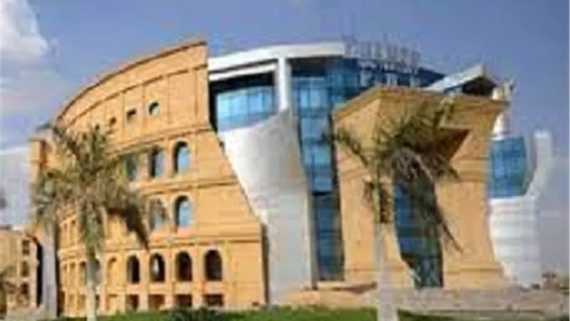 الأعلى للجامعات الخاصة: أماكن شاغرة بالطب والصيدلة