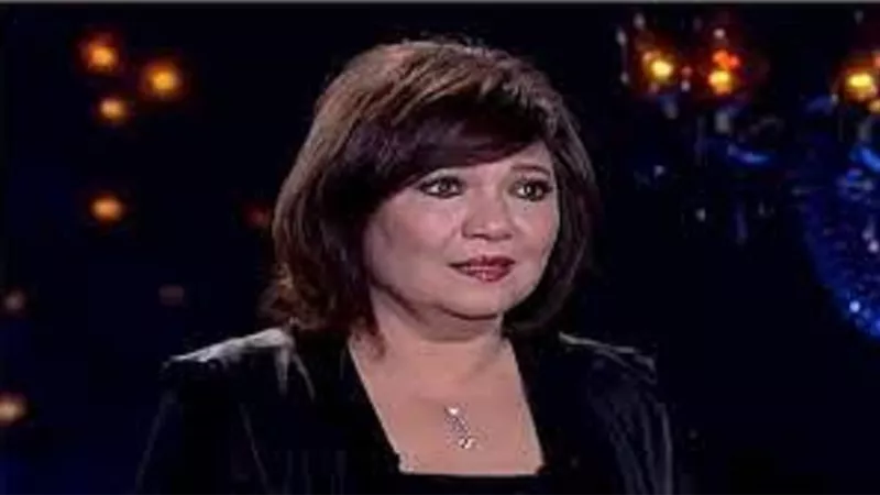 صورة وشائعة تسببت فى كشف على ديانة عايدة رياض
