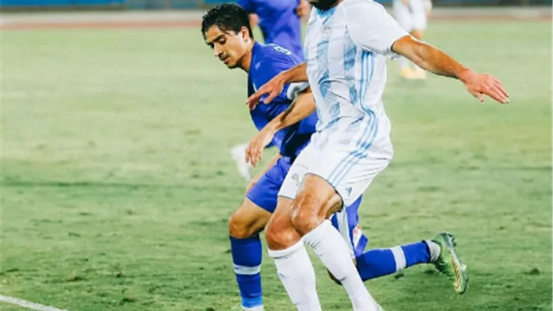 سموحة المنتشي يستضيف بيراميدز المنطلق فى الدورى