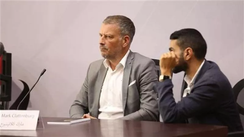 أول تعليق من مارك كلاتينبرج بعد رحيله عن لجنة الحكام