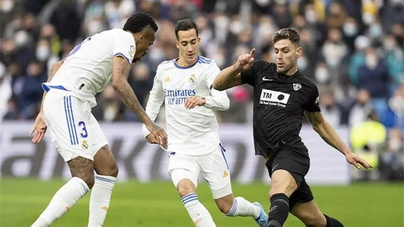 رسميًا.. تأجيل مباراة ريال مدريد وإلتشى بالدوري الإسباني