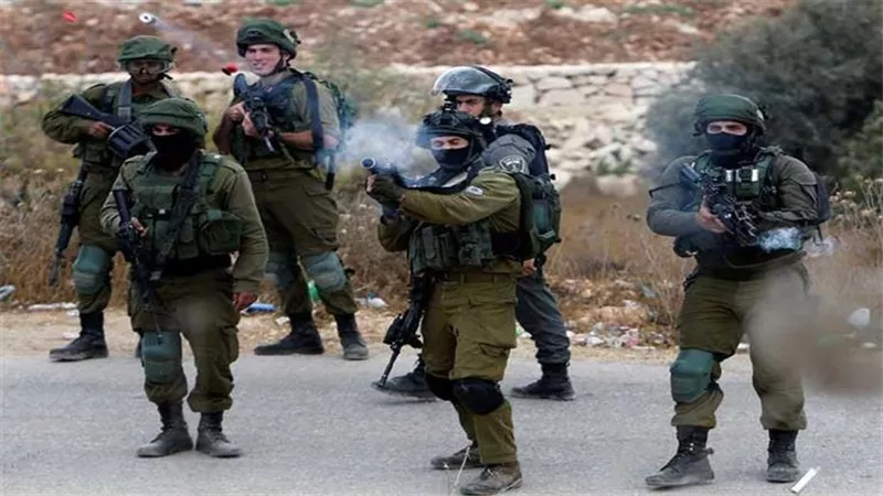 مقتل فتى فلسطينى برصاص الاحتلال الإسرائيلى فى مخيم شعفاط بالقدس