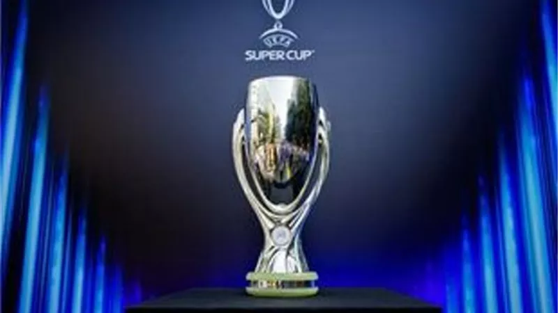 نقل مباراة السوبر الأوروبى إلى اليونان