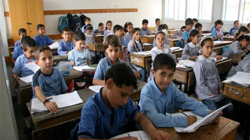 بدء إجازة نصف العام لطلاب المدرس..السبت
