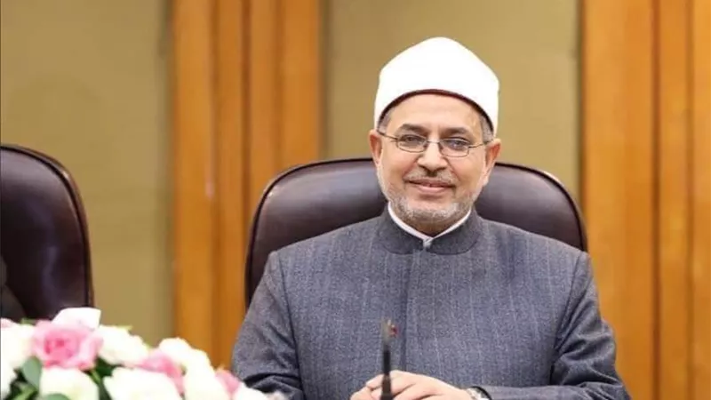 يشدد على الإسراع في إعلان النتائج امتحانات الفصل الدراسي الأول