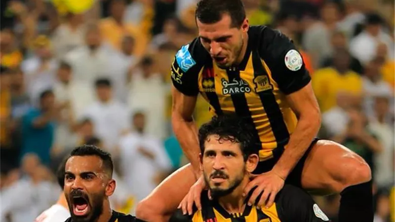 حجازى وحامد ضد رونالدو .. تشكيل اتحاد جدة والنصر بالسوبر السعودى