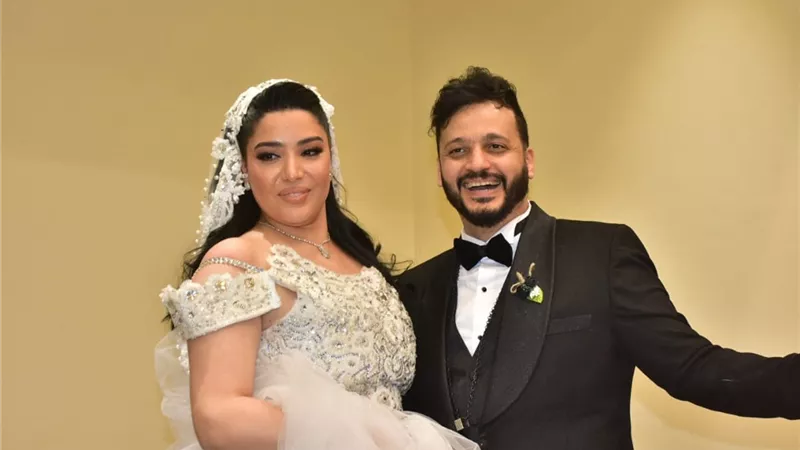 نجوم الفن يحتفلون بزفاف ايساف ورضوى.. صور