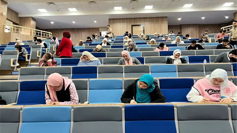 ختام امتحانات الفصل الدراسي الاول بجامعة المنصورة الجديدة