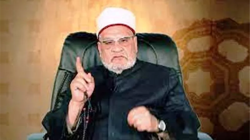 كريمة:توقير الكتب السماوية أوجبه الشرع..وندين الاعتداء على المصحف
