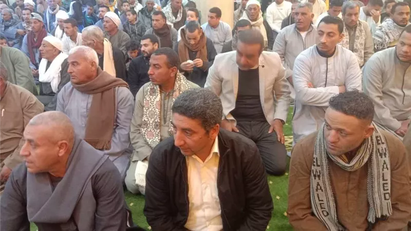 افتتاح 