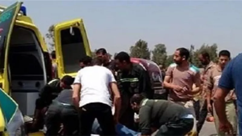 إصابة 10 فى إنقلاب أتوبيس للعمال جنوب أسوان