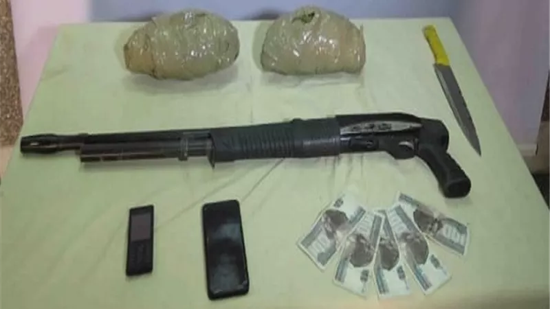 القبض على 4 أشخاص من تجار الصنف في الشرقية
