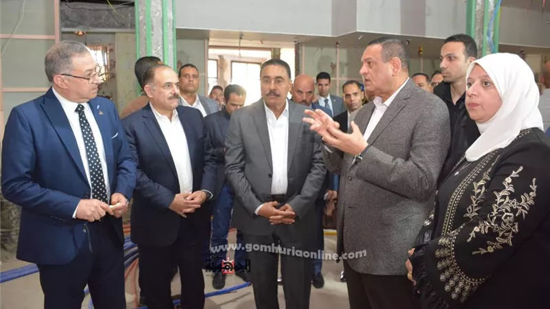 وزير التنمية المحلية يتفقد إنشاء مركز الشبكة الوطنية للطوارئ
