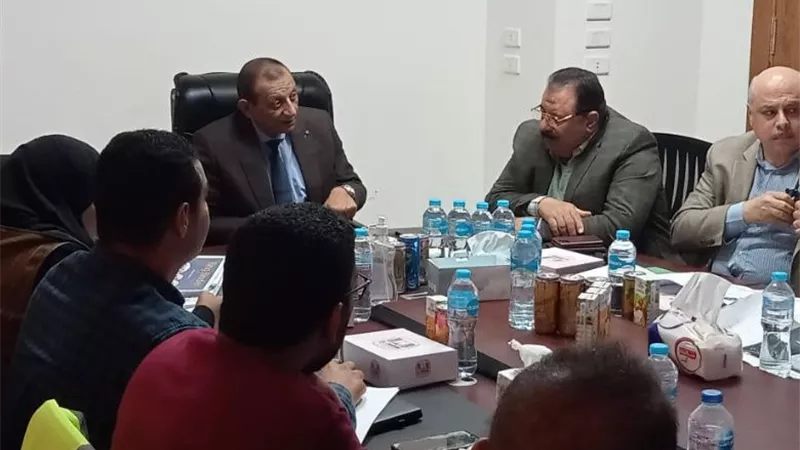 رئيس مدينة سفاجا .سرعة الانتهاء من مشروع محطة الحاويات
