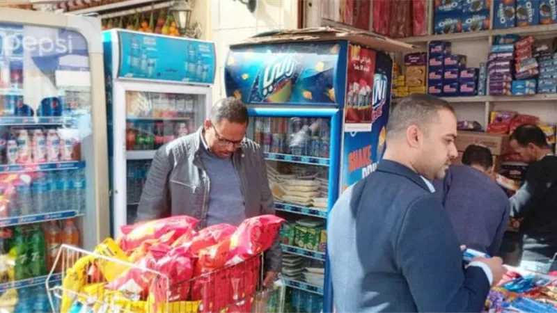 لجنة مكبرة ومفاجئة على الأسواق قامت بتحرير 38 محضر مخالفة