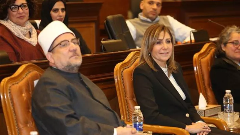 وزيرا الثقافة والأوقاف يشهدان انطلاق مؤتمر الترجمة عن العربية