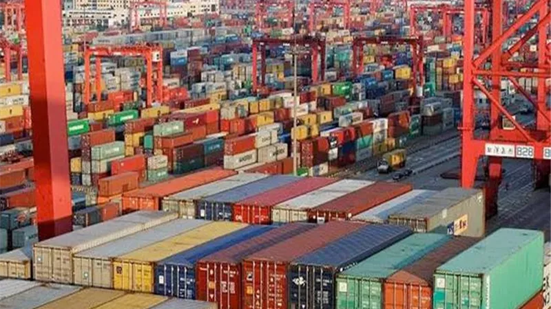 التصديري للصناعات الغذائية يوقع مذكرة لتأسيس سوق الغذاء العربي