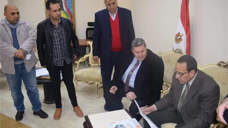 محافظ شمال سيناء يعتمد نتيجة الشهادة الإعدادية بنسبة نجاح ٨٥.٩ ٪