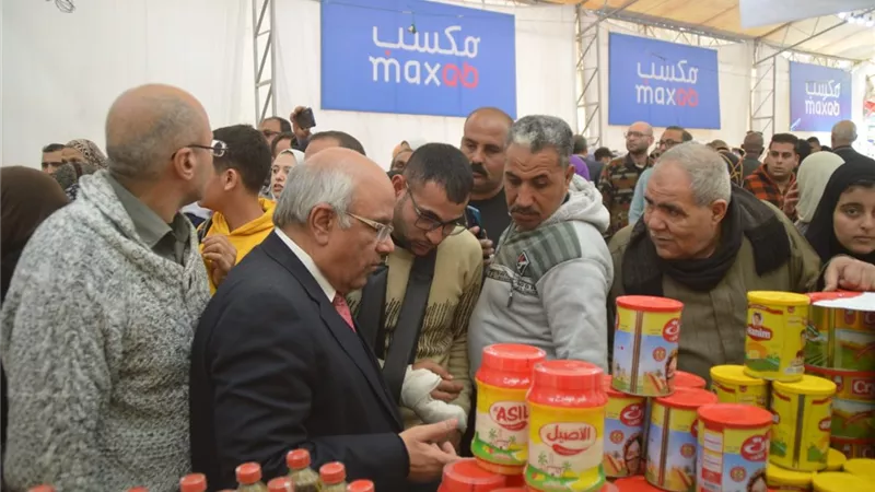 تجارية القليوبية: توفير السلع بأسعار مخفضة بمعارض أهلا رمضان