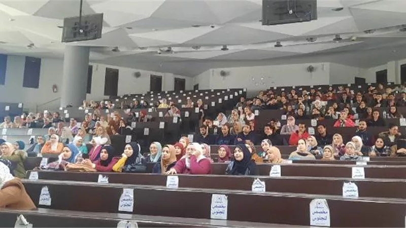 صيدلة جامعة حلوان تعلن تفاصيل معسكر ريادة الأعمال للطلاب.. صور