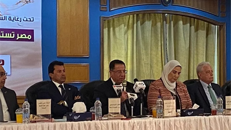 إياد ابو الحجاج في مؤتمر الهجن والتراث: 