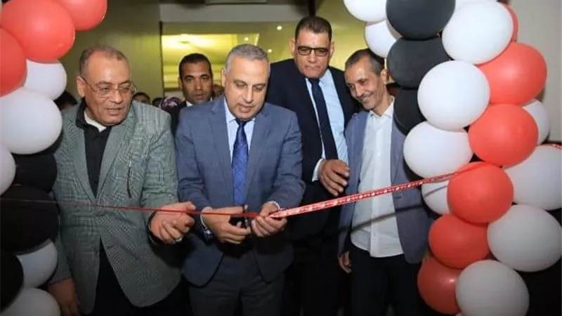 محافظ سوهاج يفتتح معرض الكتاب بنادي المحليات.. صور