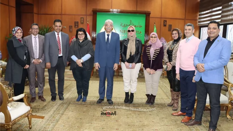 القاصد يتابع أعمال لجنة التميز الحكومى ومركز القياس والتقويم