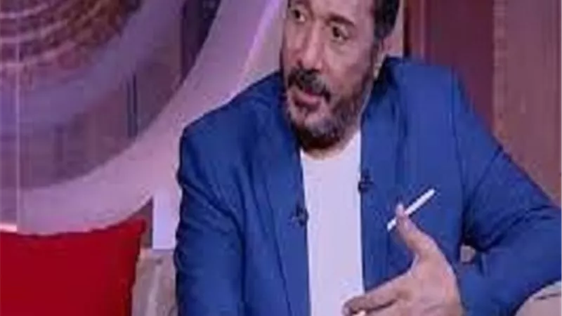 علي الحجار: أنغام كوميديانة رهيبة وآمال ماهر من أعظم المطربات