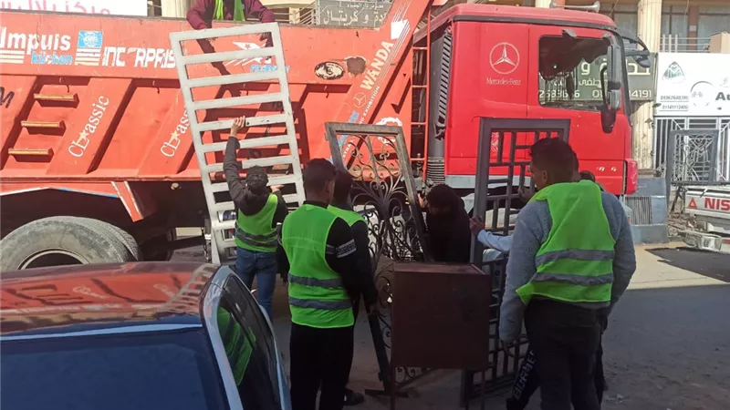 جهاز 6 أكتوبر يشن حملة مكبرة على الإشغالات .. صور