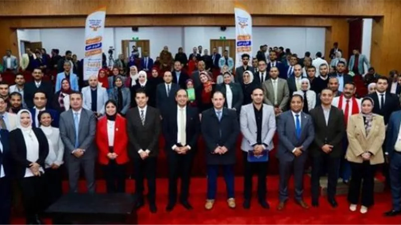 صندوق مكافحة الإدمان يدرب 120 قيادة تطوعية لدى مؤسسة «حياة كريمة»