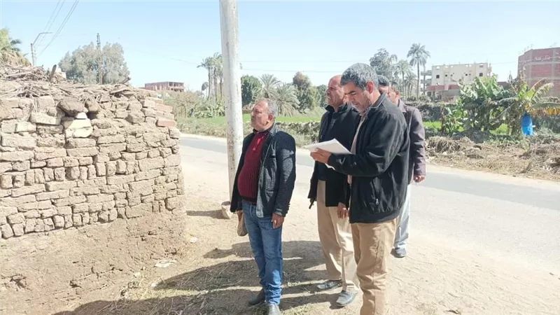 معاينة مواقع أقامة مدارس جديده ضمن حياة كريمة بمركز الفشن