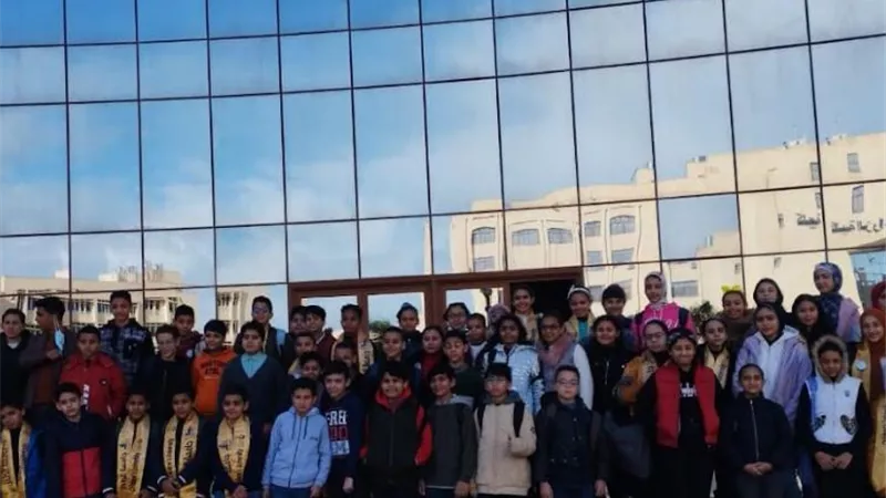 كلية العلوم تستقبل طلاب جامعة الطفل بكفر الشيخ
