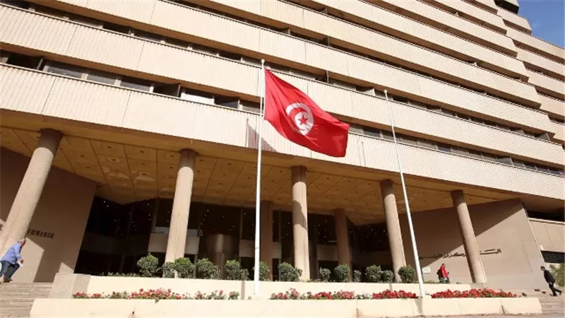 البنك المركزي التونسي يثبت سعر الفائدة الرئيسي