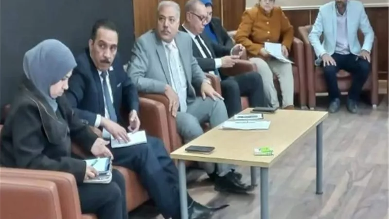 فريق الطب الوقائي بوزارة الصحة يشيد بالقطاع الصحي بالقليوبية..صور
