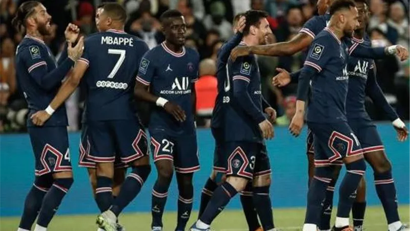 سان جيرمان يقسو على مونبيليه بثلاثية فى الدورى الفرنسى..فيديو