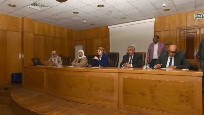 سكرتير مساعد الأقصر تستقبل وفد من 